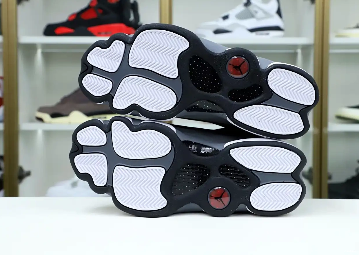 Jordan Retro 13 